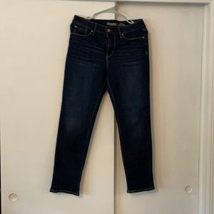 Signature jeans by Levi (size 8)